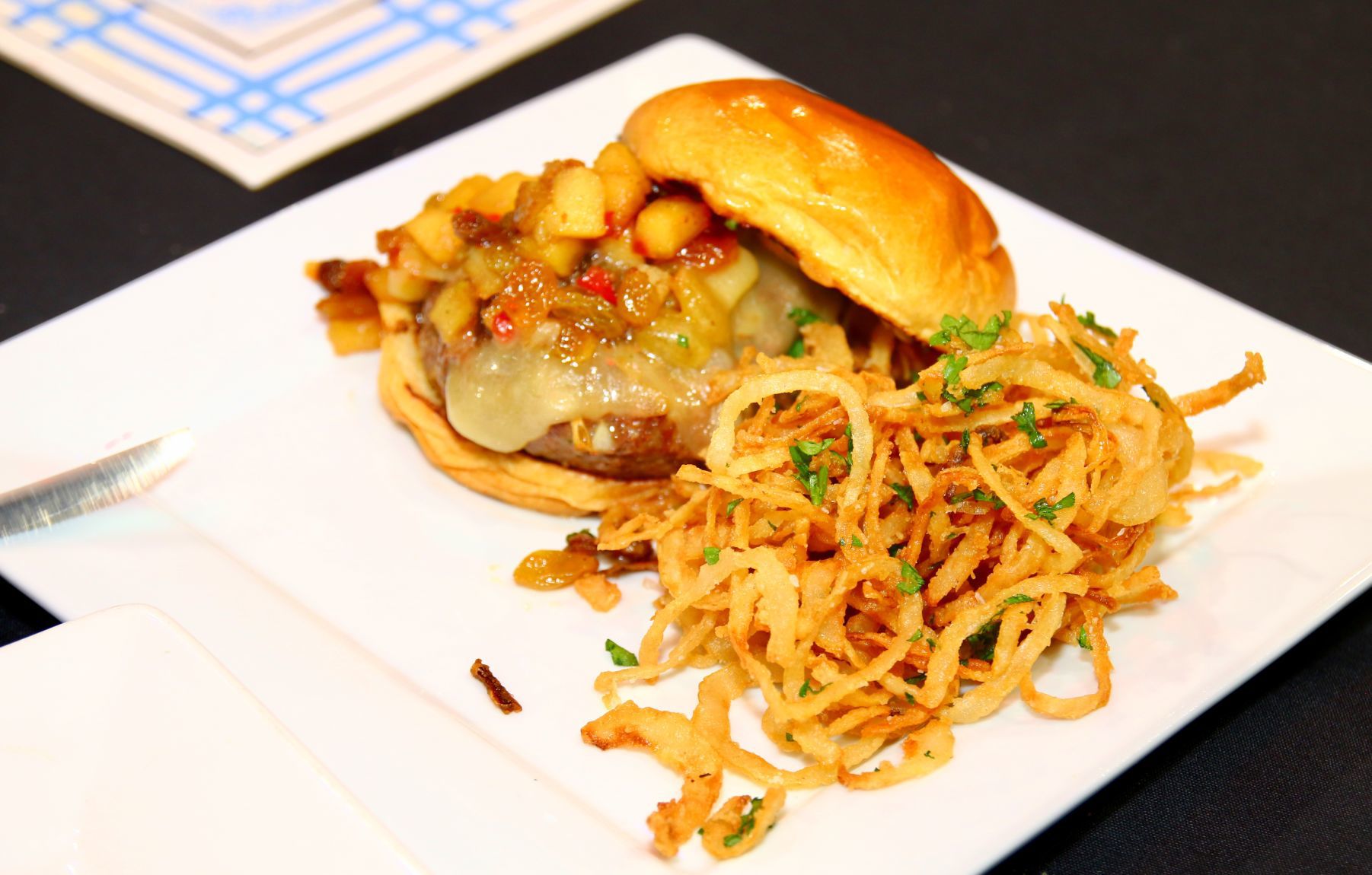 Blue Ribbon Burger